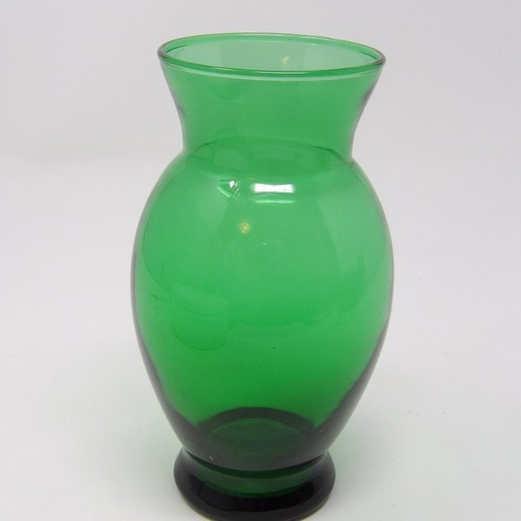 Vintage Emerald Green Glass Vase 6 1/2" H x 3" W - Picture 5 of 10